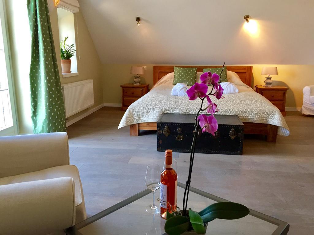 Hotel Liszkay Borkuria à Monoszlo Extérieur photo